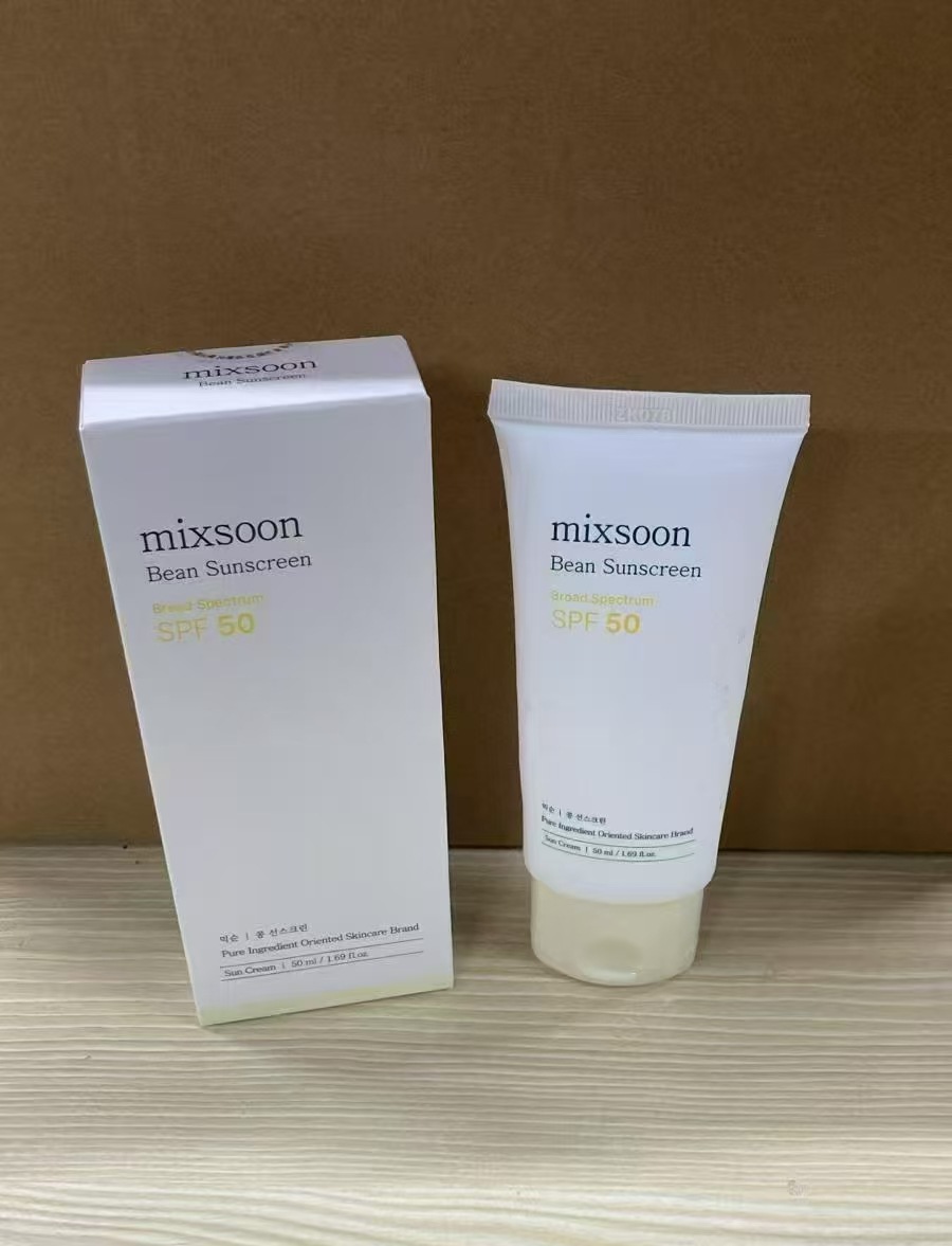 Korean Mixsoon Bean Cream Esse - огляд і ціна Luxury Skincare Brands